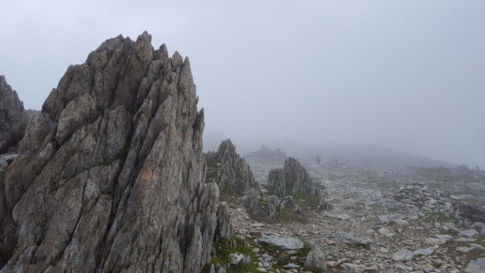 Den druhý a hřebeny Glyder Fawr.